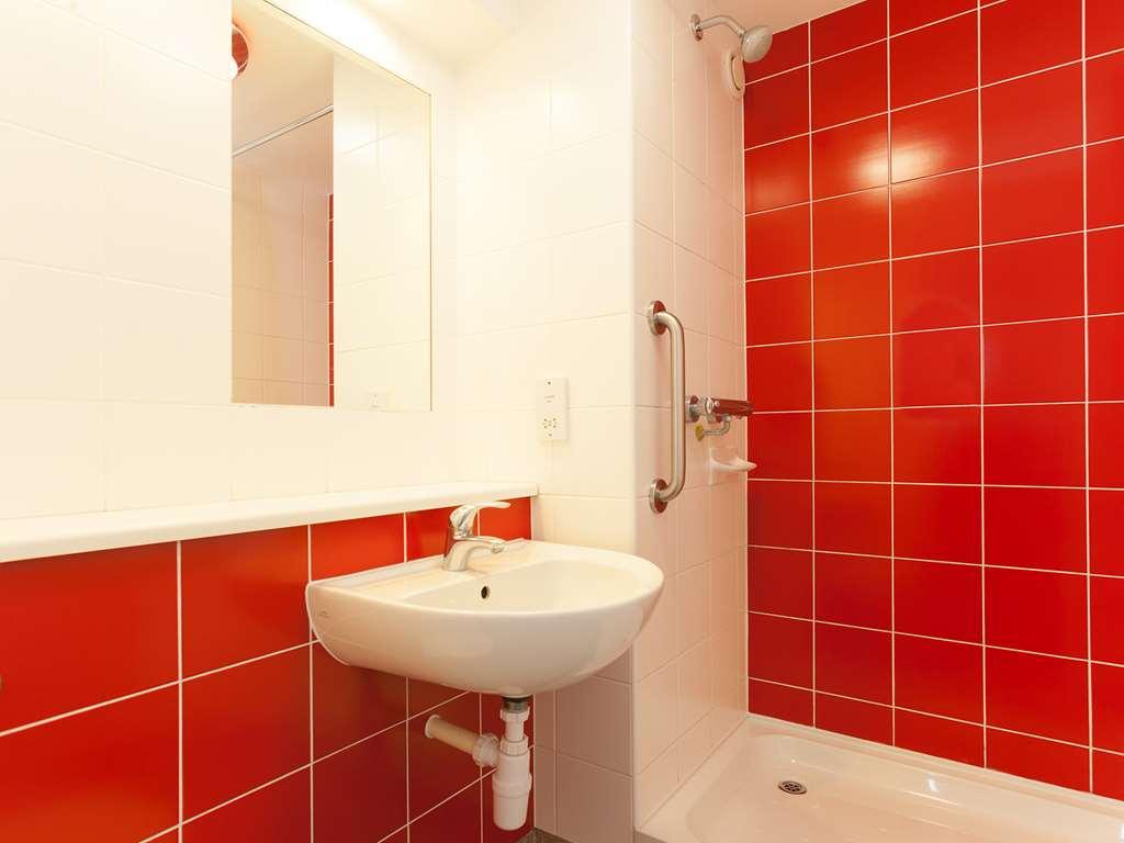 Travelodge Sunbury M3 London Phòng bức ảnh